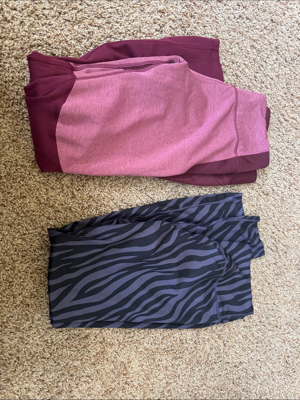 Lot of 2 Nike dry fit leggings
